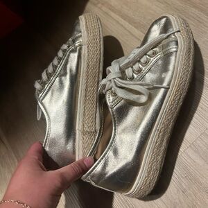 Gold boutique sneakers